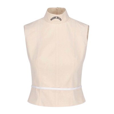 THE SLEEVELESS TANK TOP